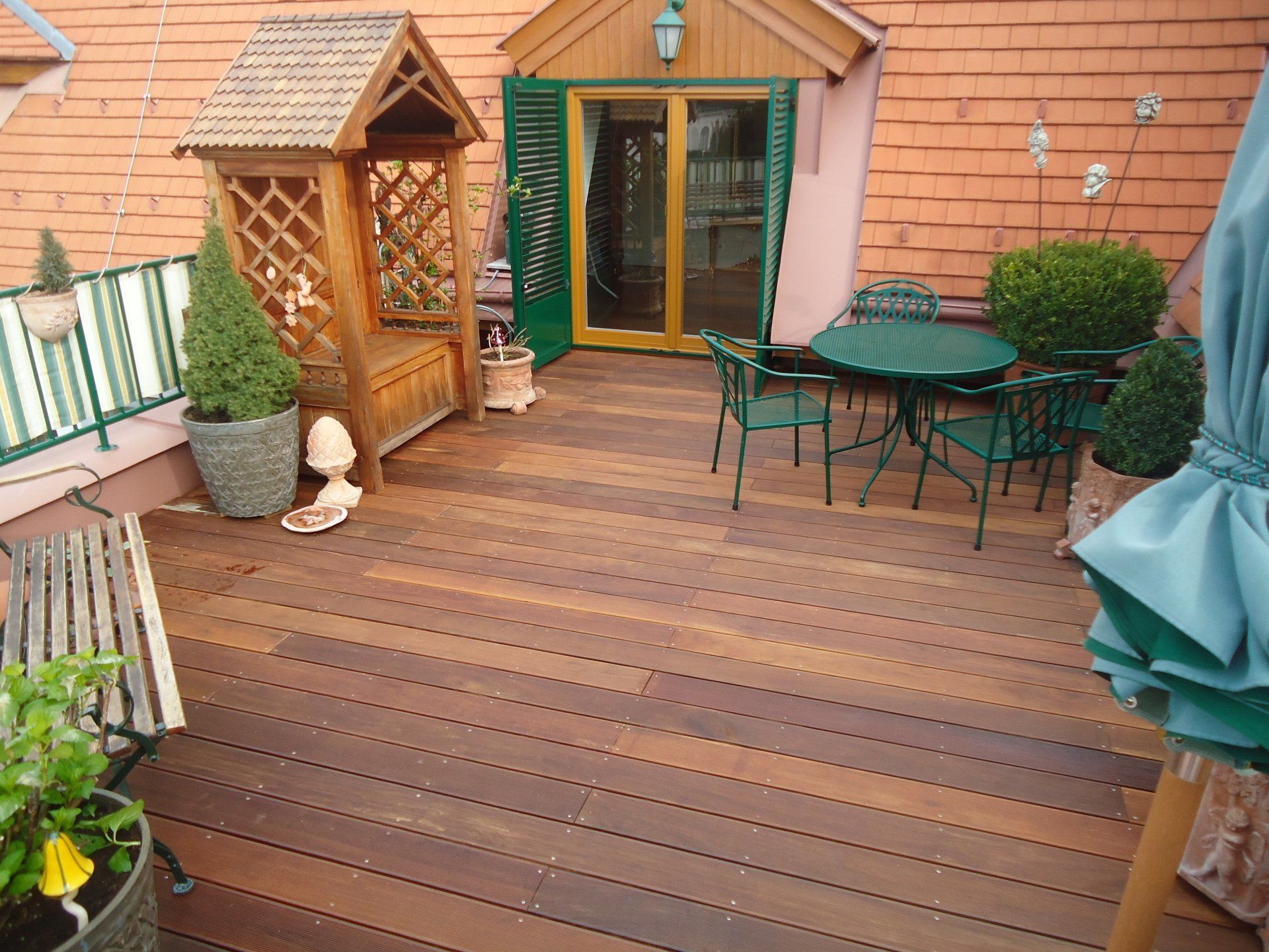 Holzterrasse