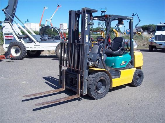 Komatsu FG25T-14 – 5,000# LPG — Fork Lifts in New Castle, PA Komatsu FG25T-14 – 5,000# LPG — Fork Lifts in New Castle, PA