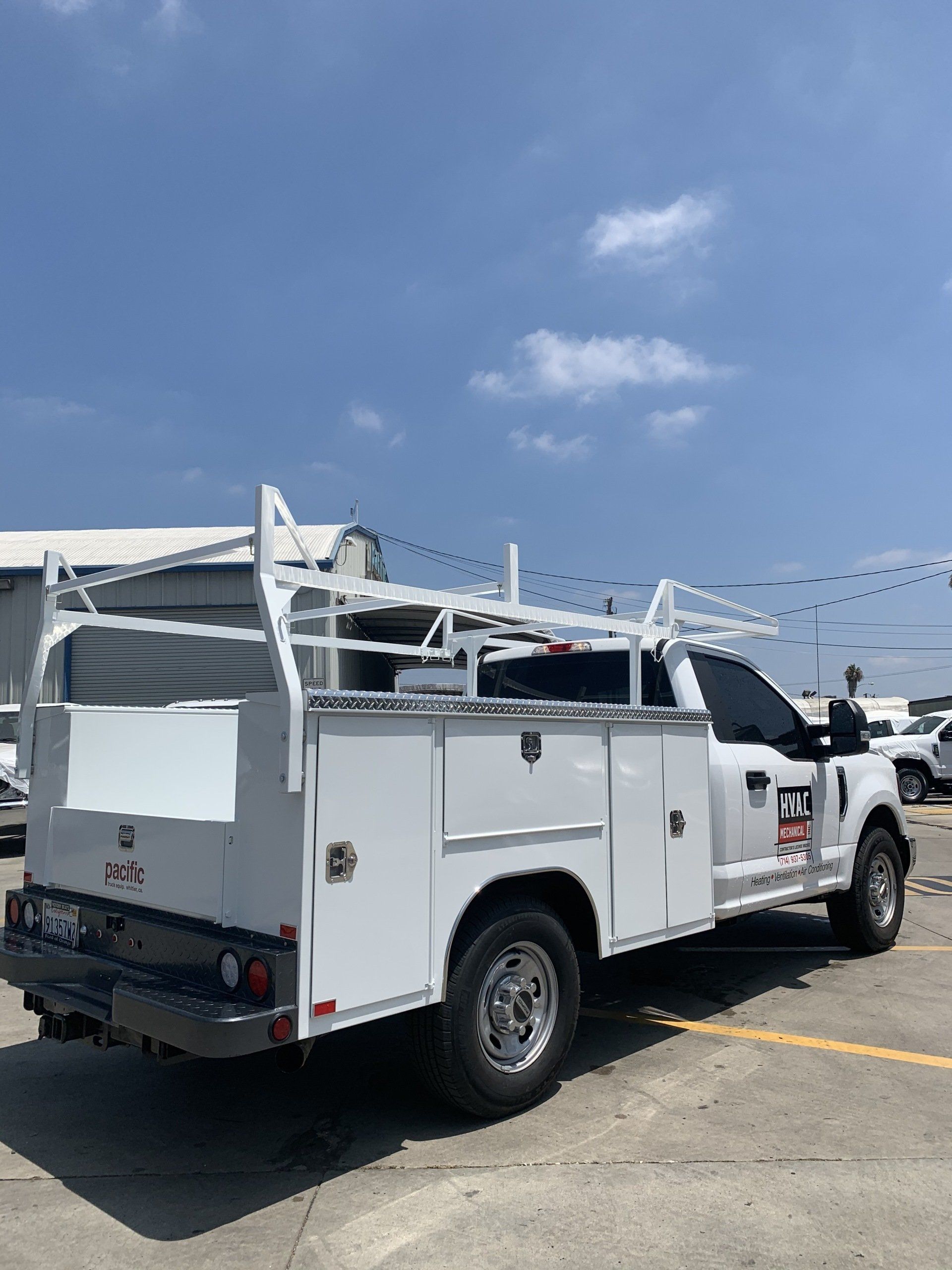 Aluminum Diamond Plate Compt. Tops – Whittier, CA – Pacific Truck Equipment