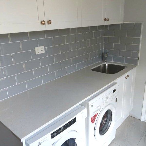 Top of laundry machines