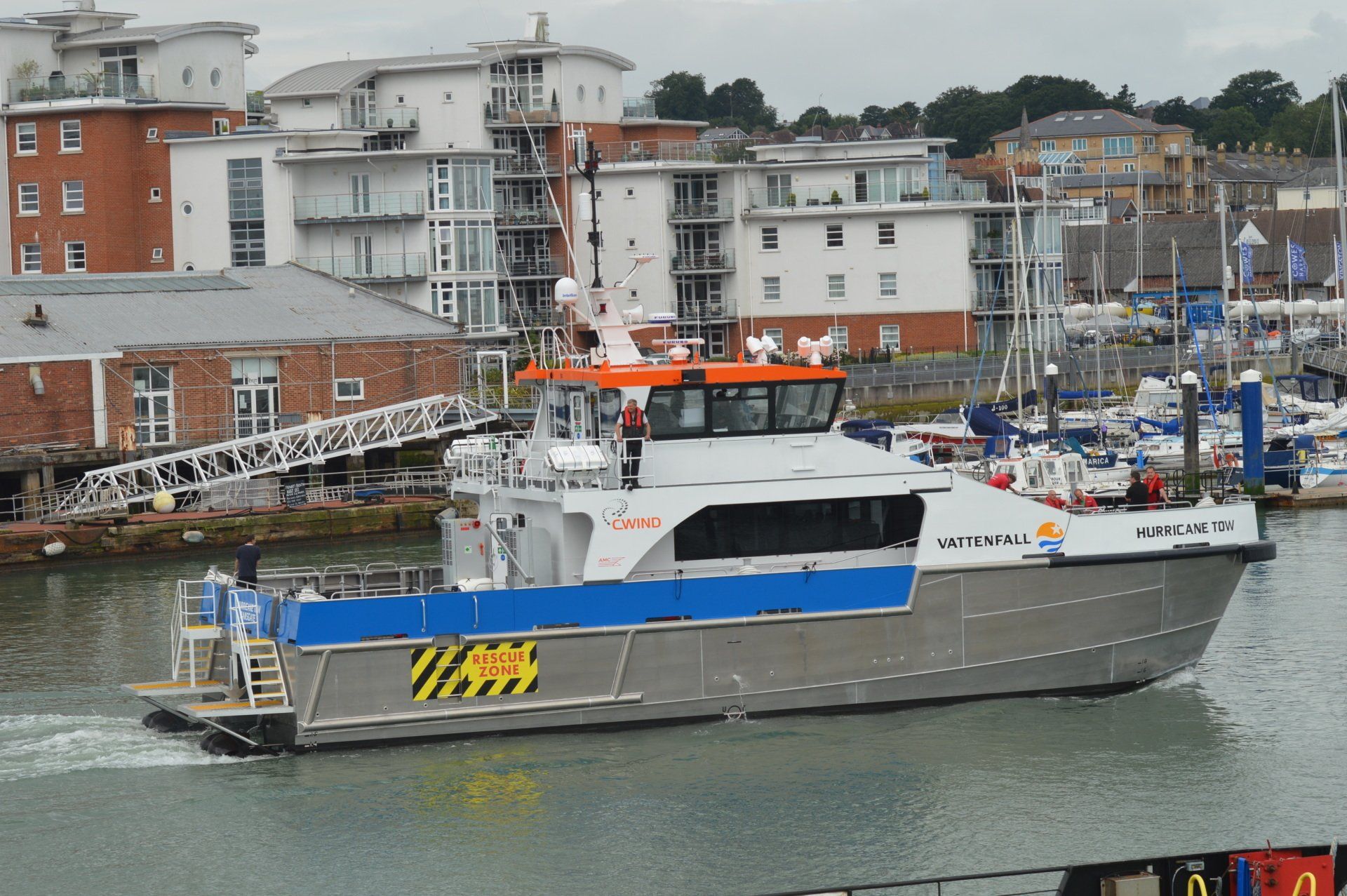 25m Hurricane Tow