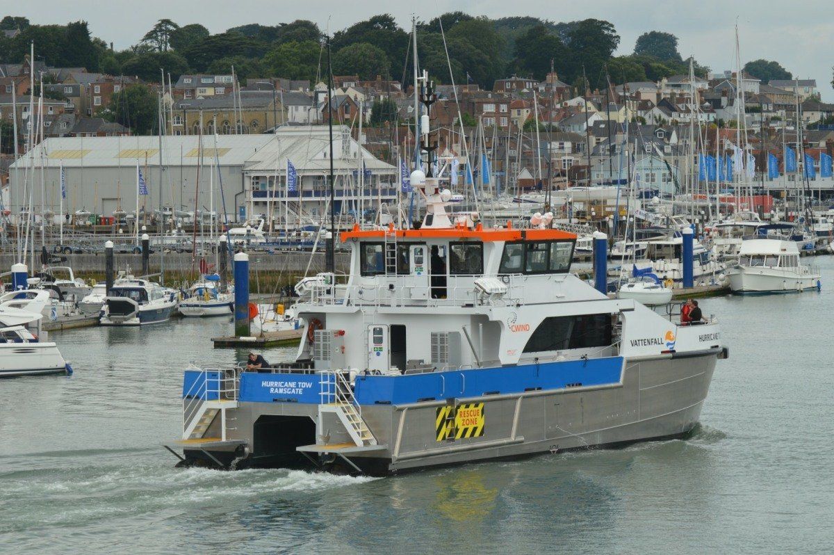 25m Hurricane Tow