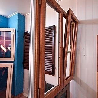 modelli di infissi in legno