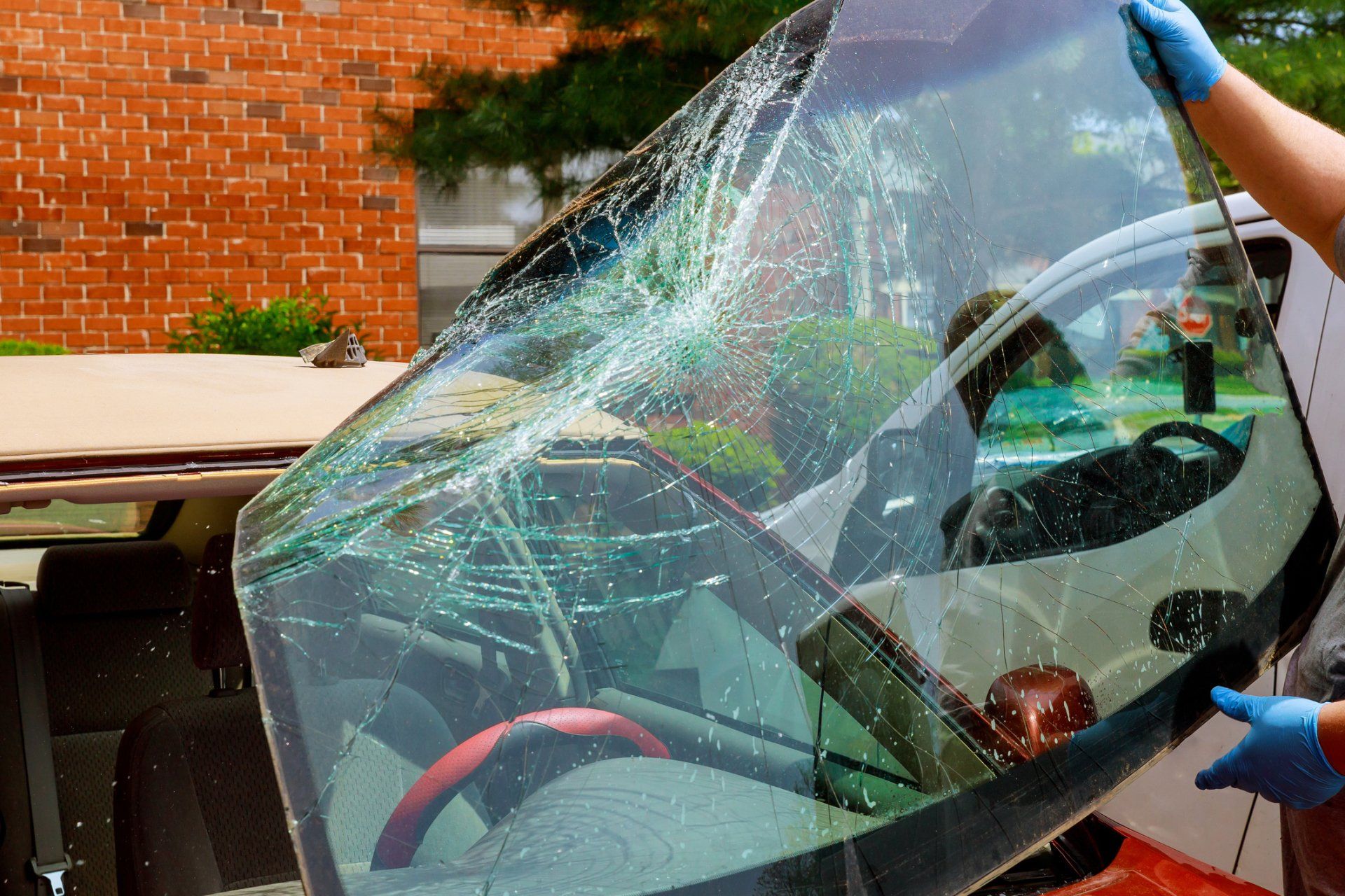 Auto glass replacement