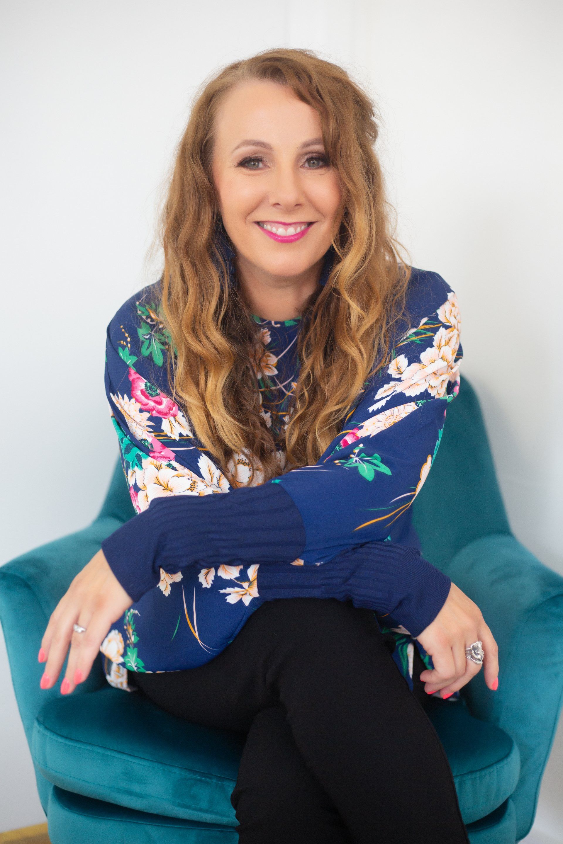 Kirsty Dove