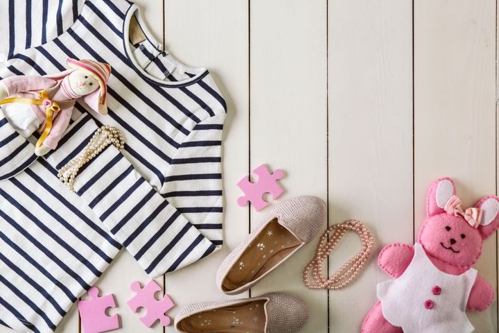 abbigliamento e articoli per bambini e ragazzi