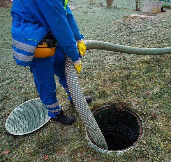 Emptying Septic Tank — North Canton Drain & Sewer Cleaning Service — North Canton, OH Emptying Septic Tank — North Canton Drain & Sewer Cleaning Service — North Canton, OH