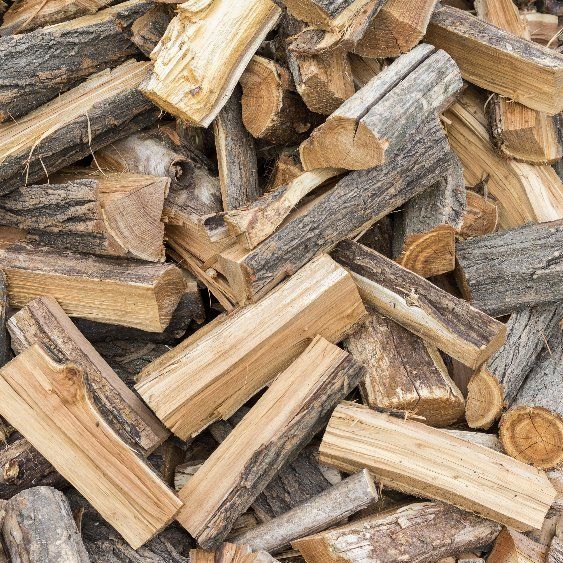 wood chipping wood chipping