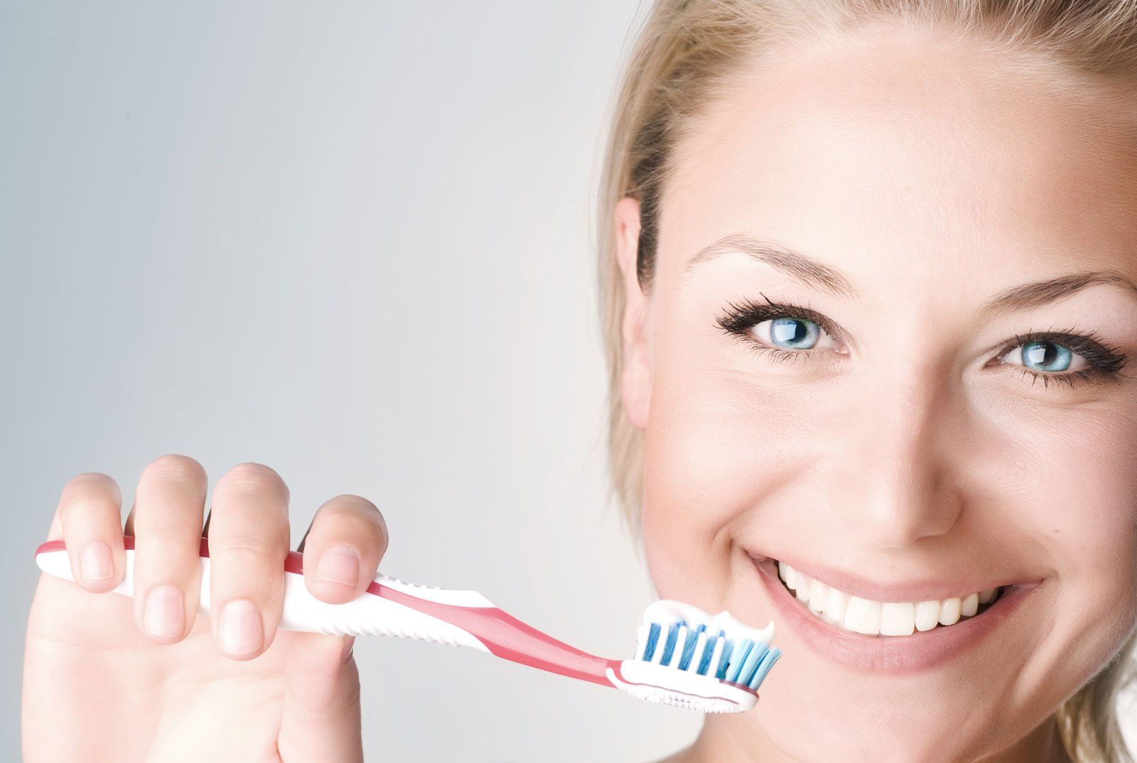 How to Brush Your Teeth How to Brush Your Teeth