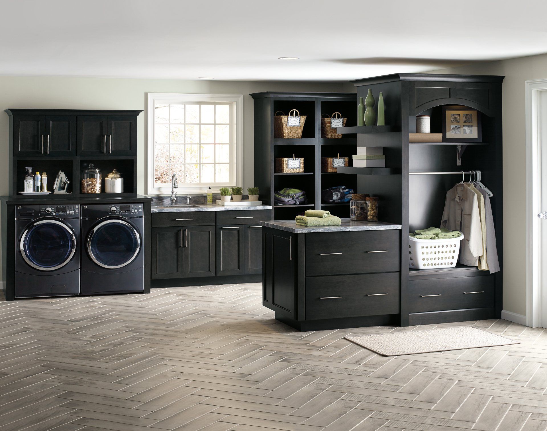 Countertop — Laundry Room in Lancaster, OH Countertop — Laundry Room in Lancaster, OH