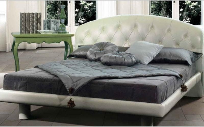 tappezzeria letto imbottito