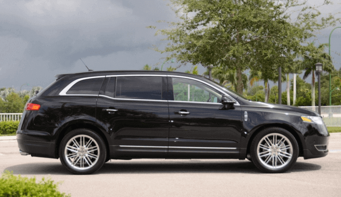 LAX sedan chauffeur service
