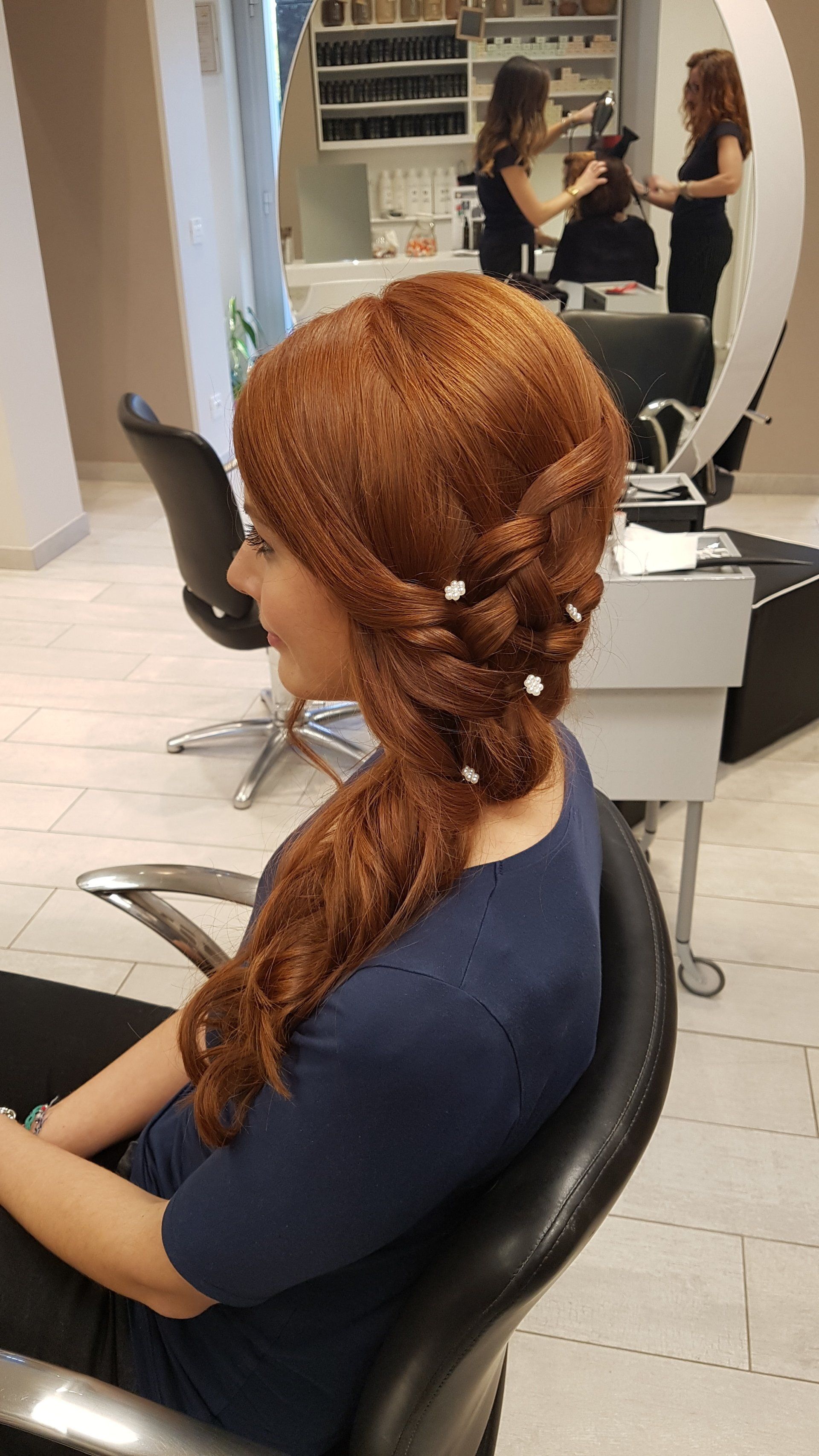 sposa con raccolto lungo