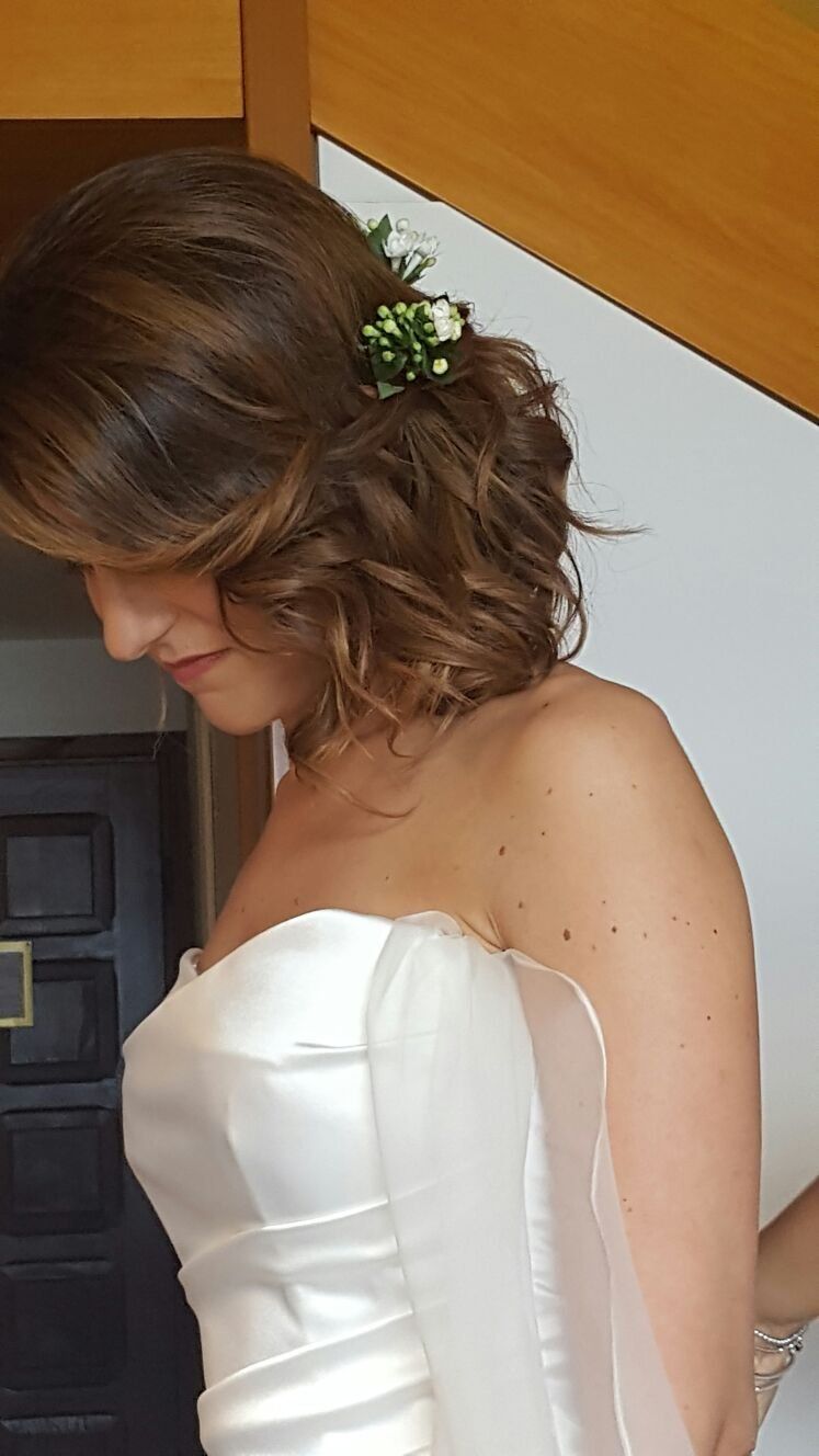 acconciatura sposa raccolto mosso