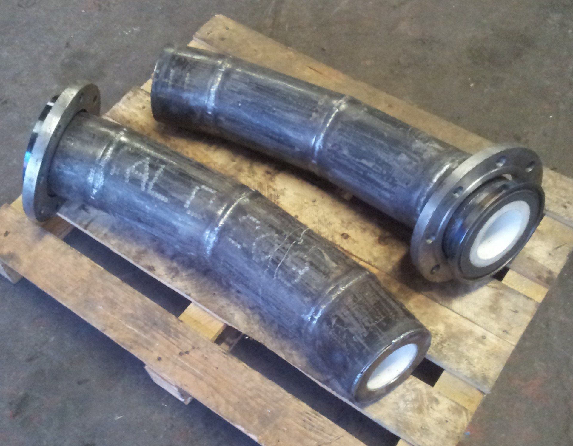 Gallery photos of Omegaslate wear resistance linings