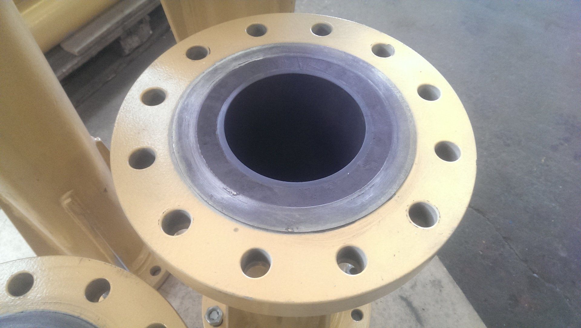 Gallery photos of Omegaslate wear resistance linings