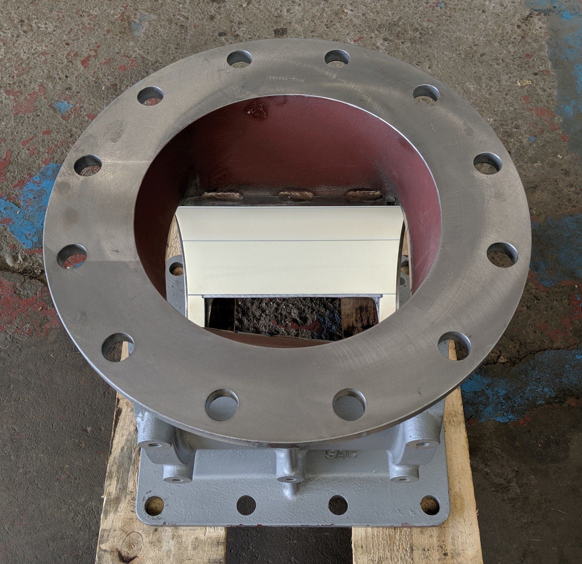 Gallery photos of Omegaslate wear resistance linings