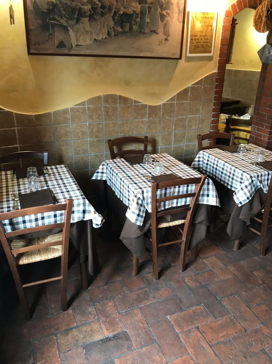 Ristorante toscano che serve specialità di pesce