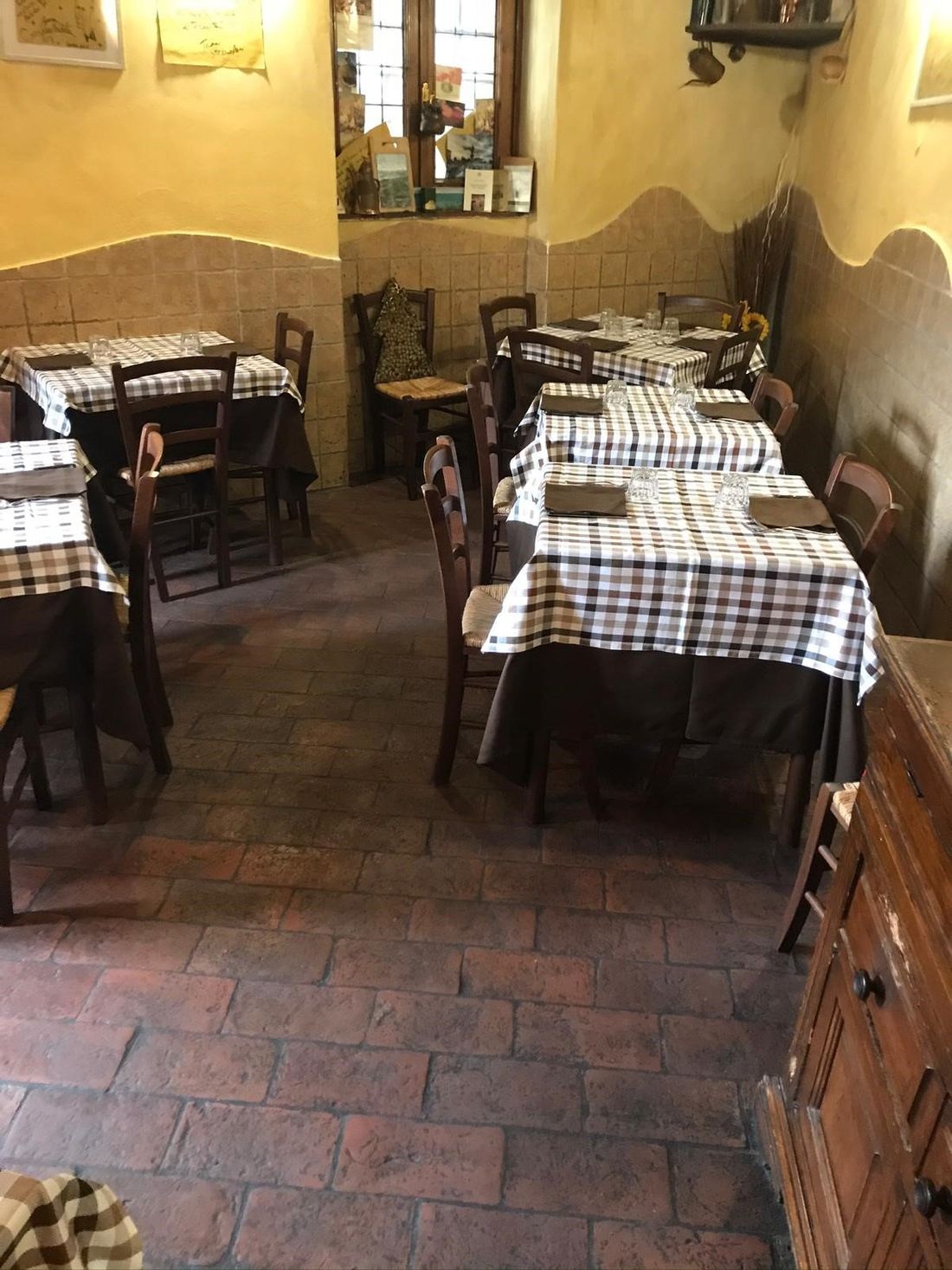 Ristorante rustico di cucina toscana