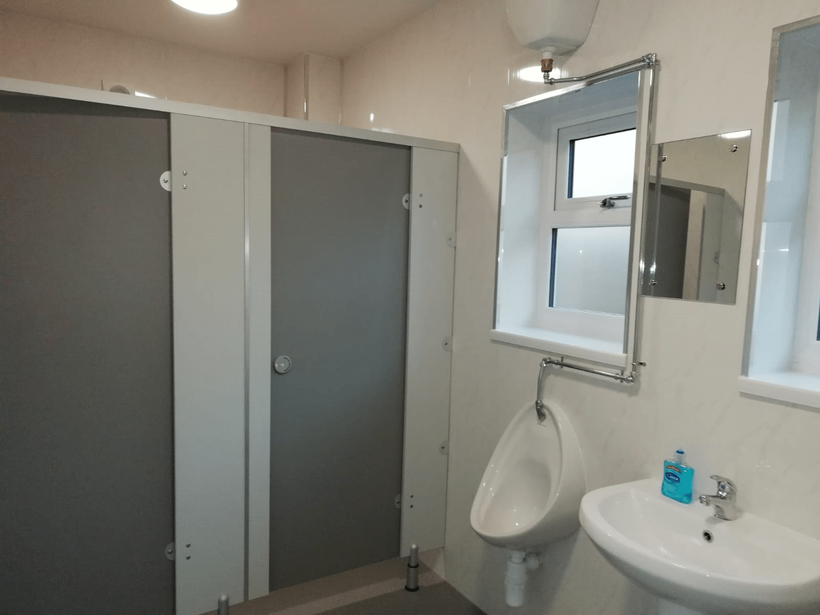 Gents toilet - completed
