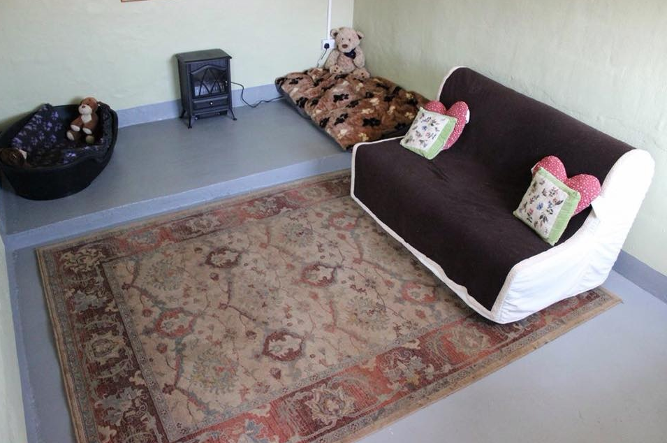 dog cottages