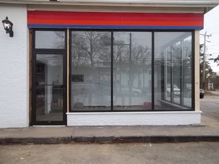 Retail Fashion Store — Commercial glass in Hyannis, MA Retail Fashion Store — Commercial glass in Hyannis, MA