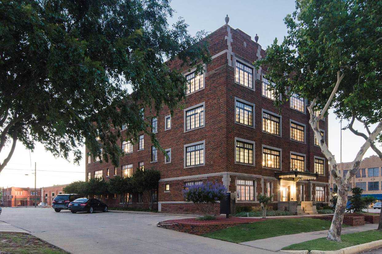 mayfair-ext