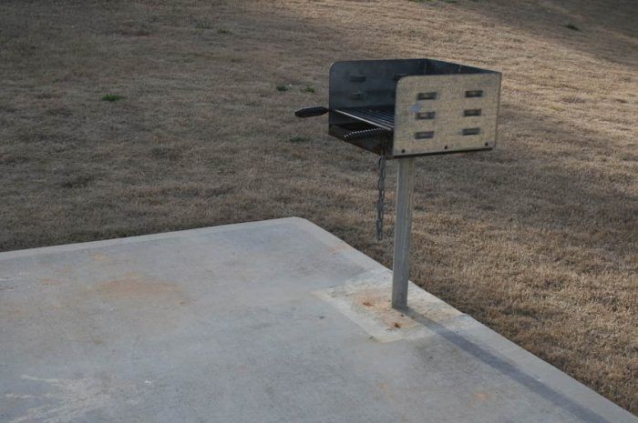 Meadow Trace - Grill and bbq area