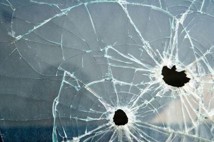 A frame in need of glass installation and repair in Kalgoorlie