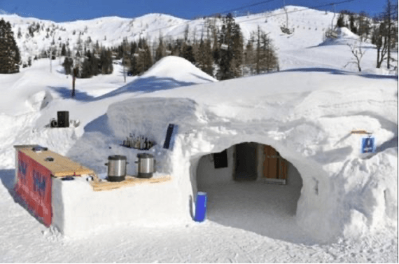 Eishaus