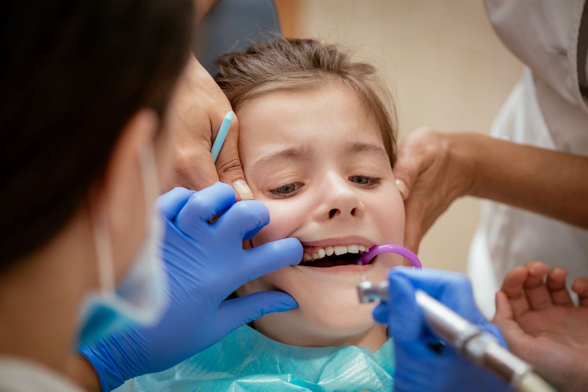 bambino dal dentista
