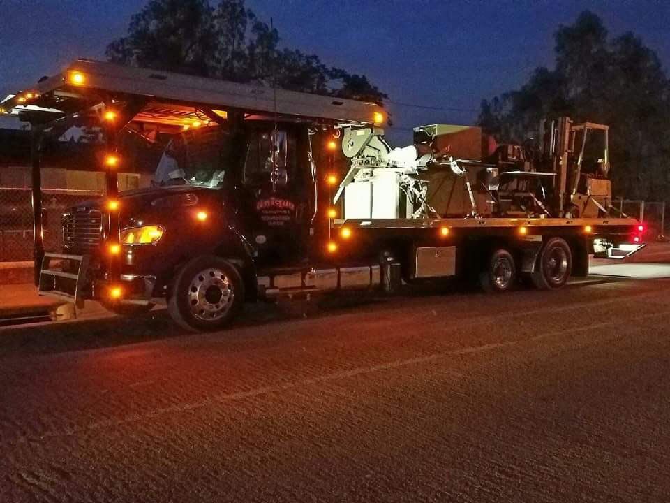 Emergency Towing Work | Riverside, CA | Unique Auto Transport