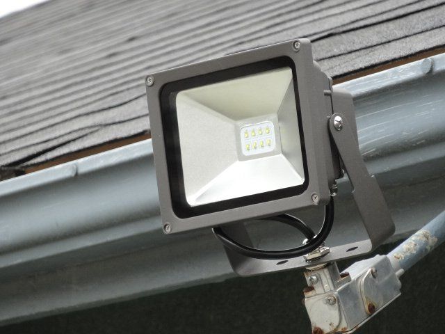 AREA/FLOOD Ceramic Metal Halide Retrofit, LED, Induction Lights
