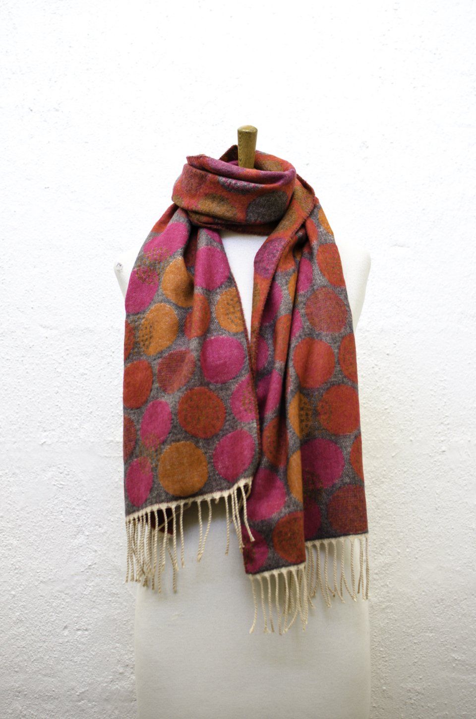 pink stole