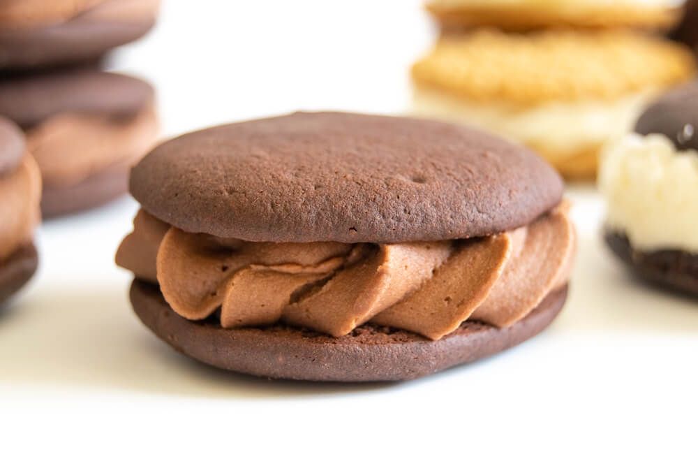 Whoopie pie close up from A Cherry On Top bakery on the Isle of Wight, photography by MooksGoo