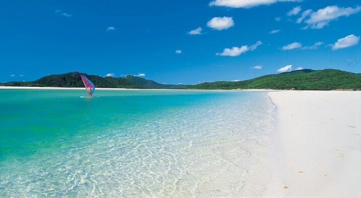 Beach - travel in Airlie Beach, Qld