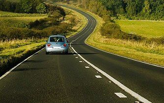 Car - travel in Airlie Beach, Qld