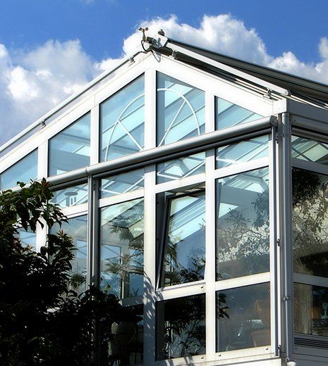 House with Sun Room — Louisville, KY — Quality Exteriors Group, LLC House with Sun Room — Louisville, KY — Quality Exteriors Group, LLC