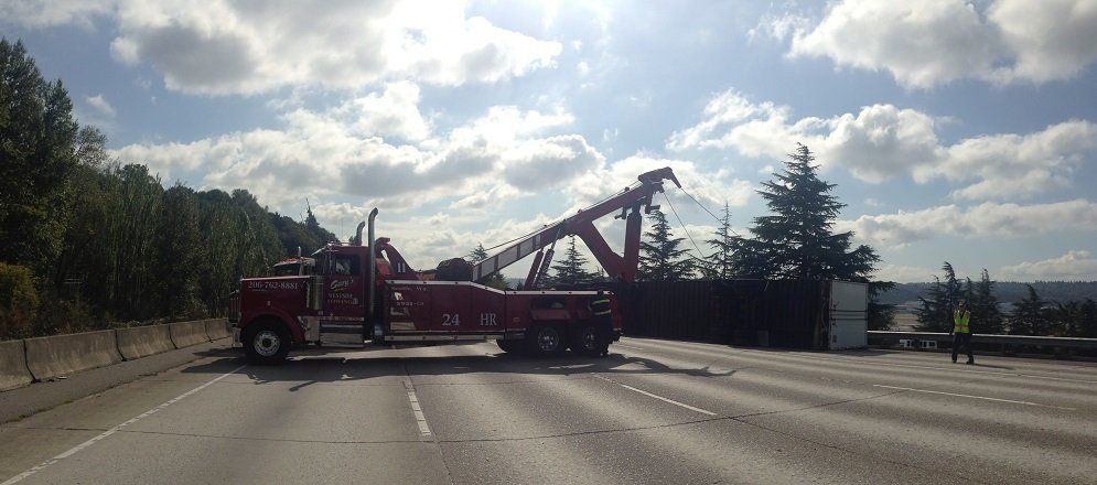 Towing Truck at the Center of the Road — Seattle, WA — Gary's Westside Towing