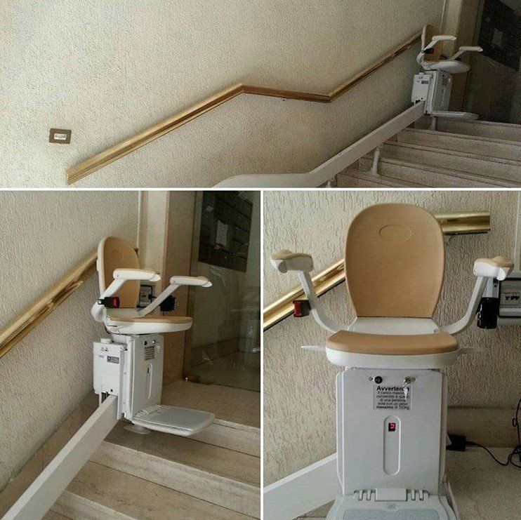 servoscala dotato di seduta per disabili in condominio
