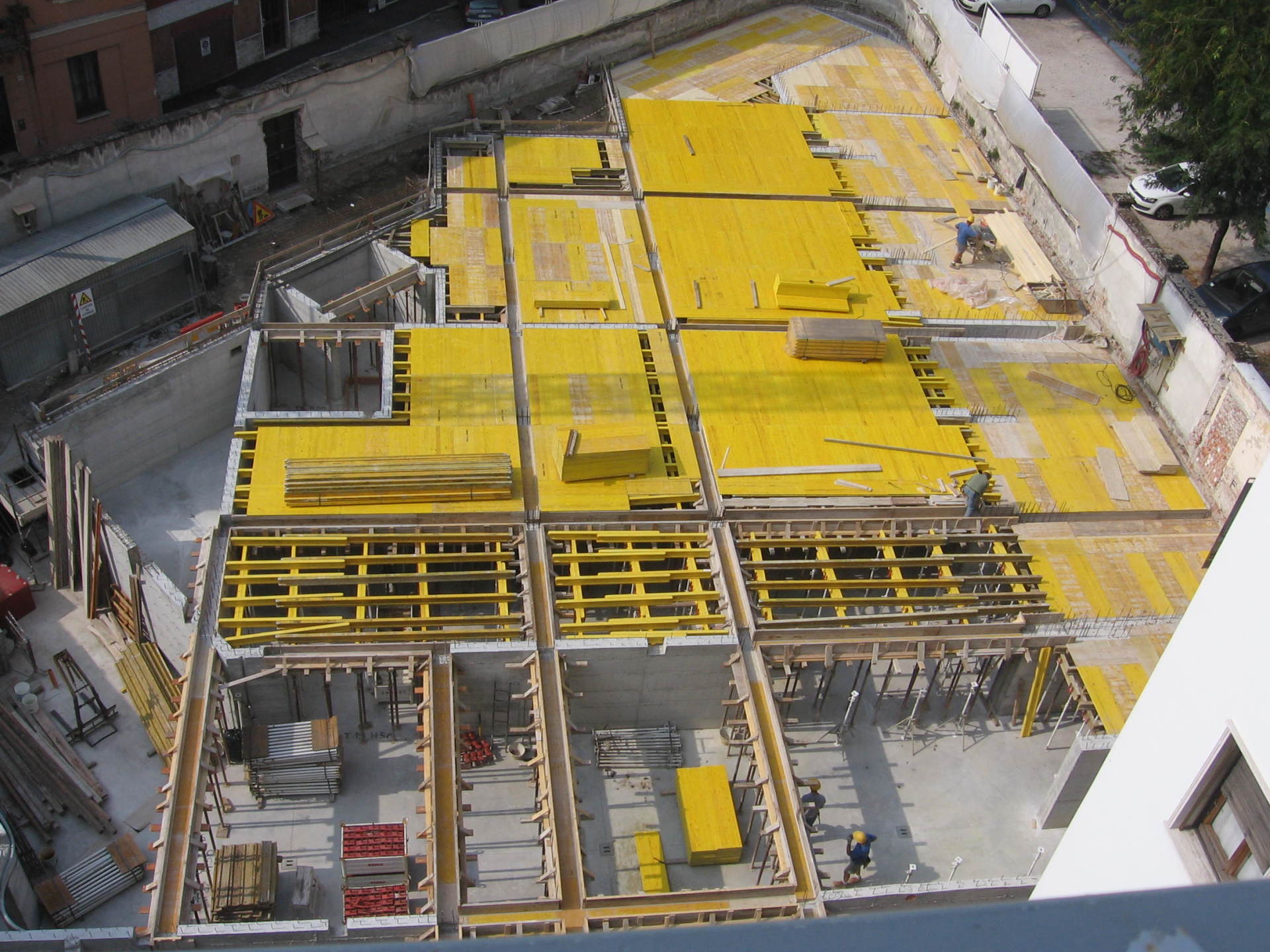 First level slab formwork