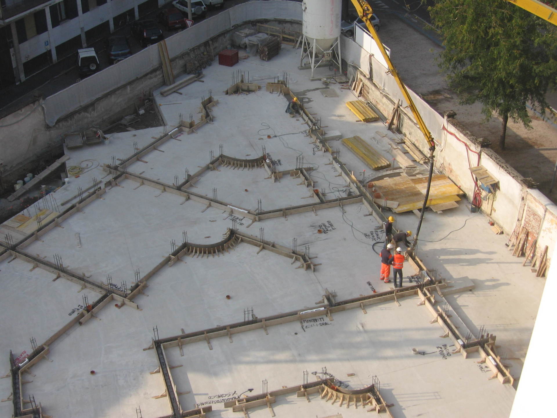 Concrete curb of the masonry