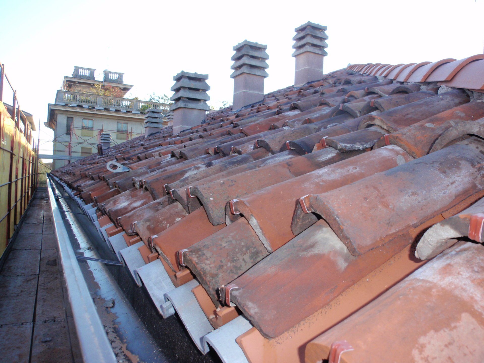 Double layer covering covering of coppi set with hook and new chimney pots