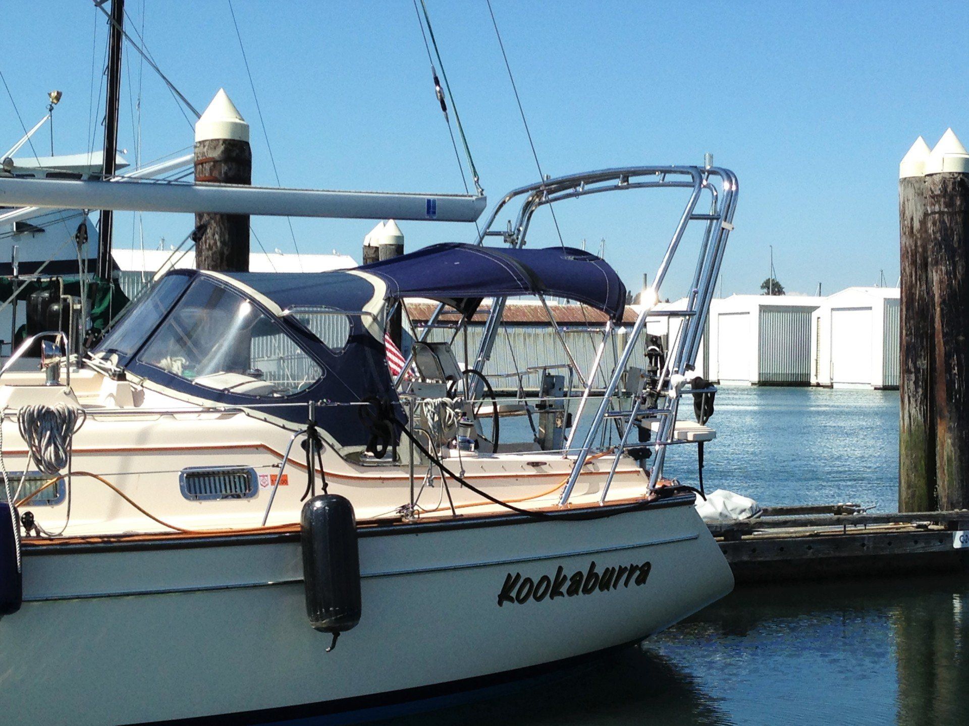 Stainless steel sailboat arch by Tanner Manufacturing.