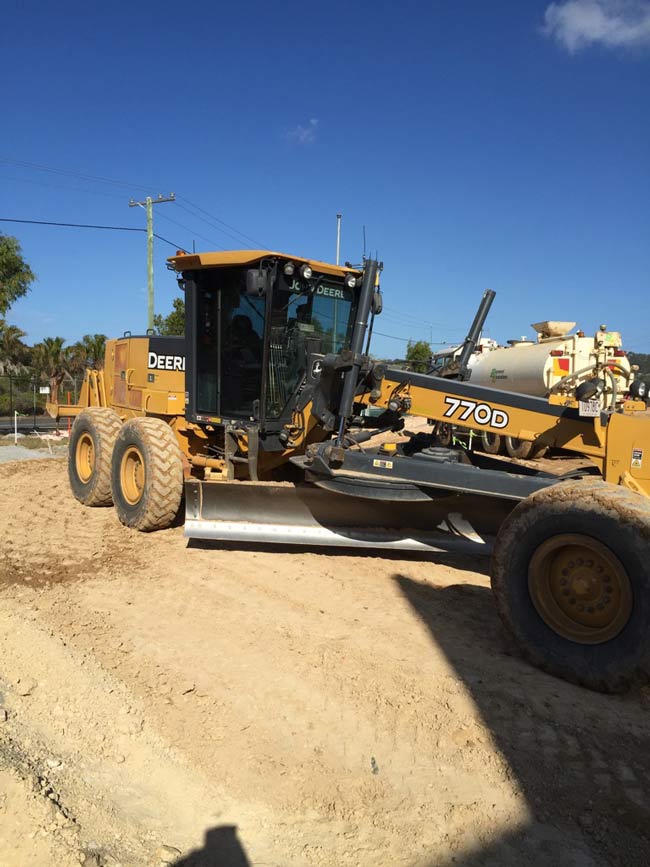 Slasher Gladstone - Slashing for bushfire prevention