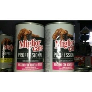 Cibo per cani in latta