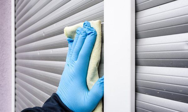 Cleaning Window Blinds — Anderson, SC — CFL Facilities Services Cleaning Window Blinds — Anderson, SC — CFL Facilities Services