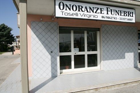 agenzia funebre