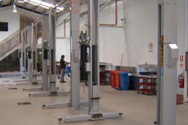 Expert at a service workshop in Sydney