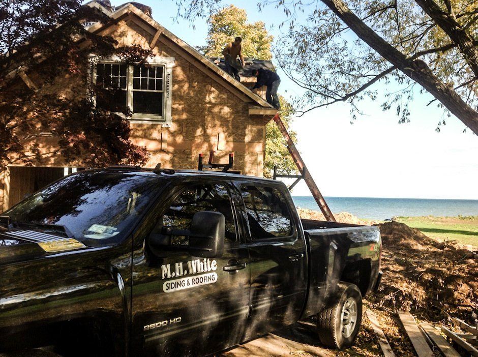 Roofing and Siding repair 15